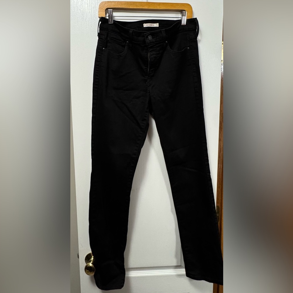 Levi’s Black Shaping Slim Jeans